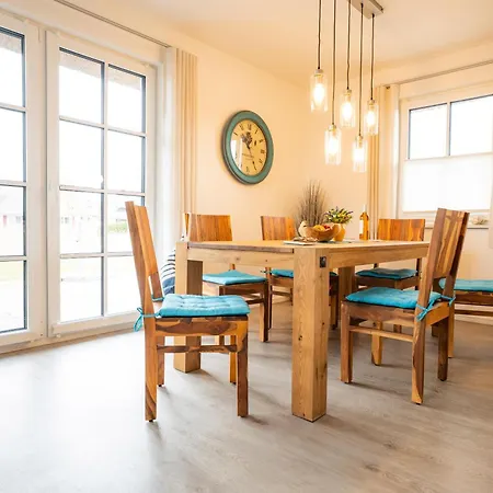 Haubenlerche 32 Feriehus *